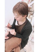 ネイルアンドアイラッシュヴィーナ ゆめタウン廿日市店 (Nail&EyeLash Vina) 三浦