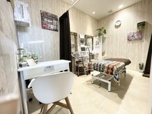 アースコアフュールボーテ 佐野新都市店(EARTH coiffure beaute)