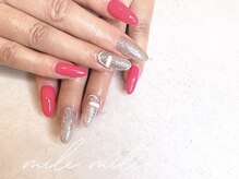 ミリ ミリ(mili mili)/ビビットピンクネイル