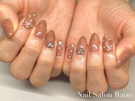 ベージュネイル/ドットネイル