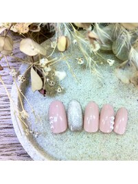 natural シンプルパールネイル