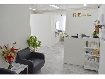リアル(REAL)/美容室並列