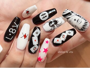 痛ネイル/キャラクターネイル