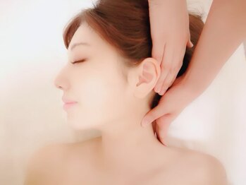 アンシャンテ 神戸元町店(Enchante)/ヘッドマッサージ【小顔矯正】