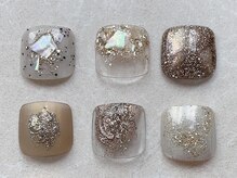 ヴィヴィアン ネイル(Vivian nail)/ニュアンスフットネイル