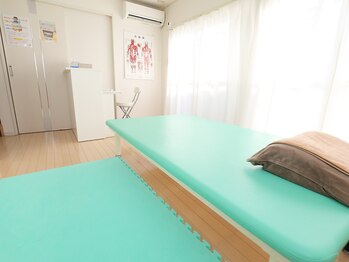 Kアプローチ三重桑名研究所 操整堂/施術ベッド