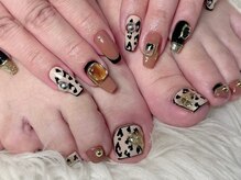 レア(Le'a)/レオパードネイル