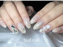 バドゥネイル(bud nail)