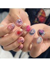 ビー 十日市(bii)/個性派ネイル