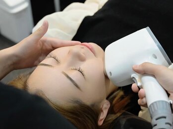 アイマニ 北堀江店/光フェイシャル/肌管理