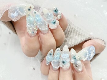 ナーズ(NERD'S)の写真/仕事中にも気分が上がる夢かわキラキラネイルへ☆【スカルプやり放題♪¥17000】3Dや繊細アートも自由自在★