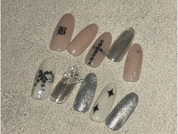 キャッツアイ東京 新宿店(Cat's eye TOKYO)/Y2K定額コース