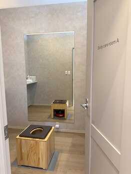 ヒトリウェルネス 高崎前橋店(HITORI WELLNESS)/よもぎ蒸しroom