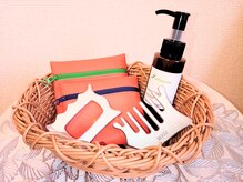 アイリー/ピソンとナチュラルホホバオイル