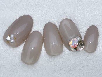 ビオトーププラス 浦和店(bio tope +)/上品ビジューネイル