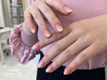 アトリエ メイド(atelier made)/グラデーションネイル¥4,990