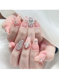 キラキラデートネイル