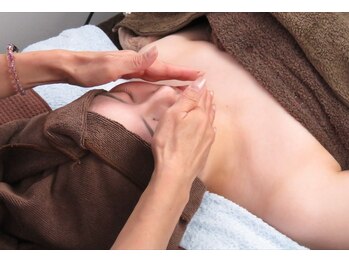 アントゥール 佐賀(ANTEUR)/