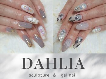 ダリア(DAHLIA)/人気のニュアンスネイル