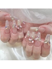 ビジューネイル