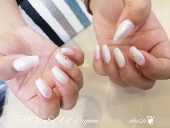 リオッサ オブ ラグーン(RIOSSA of Lagoon)/ホロｘ上品ネイル