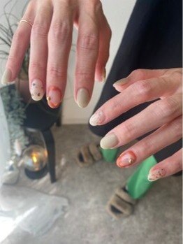 ワンセルフ(Oneself.)の写真/毎月トレンドを取り入れたサンプルから選べる◎オフィスや日常になじむ上品さと、ほどよい今っぽさを両立！