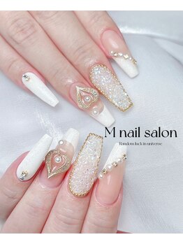 Mネイル/斜めフレンチ｜ピクシス