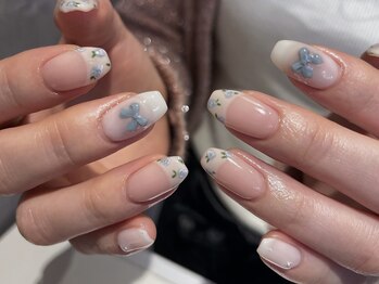 ガーリーネイル