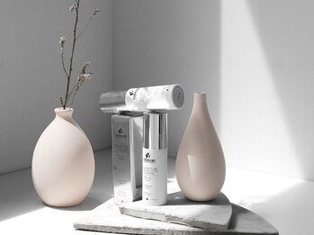 グレイスリリー 久屋 栄(grace lily)/