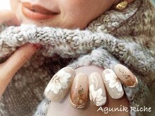 アグニークリッシェ(Agunik Riche)/【手書きフラワーネイル】