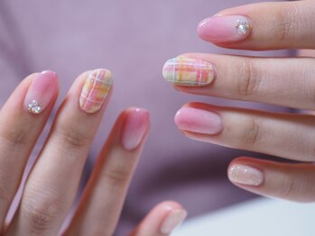 グラニットネイル(granite nail)/大人上品♪アート4本コース