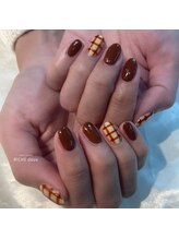 リッシュ ドゥ(RICHE deux)/プリン風チェックネイル♪