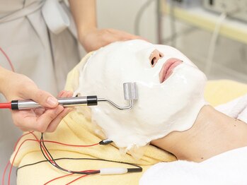 エルクレスト 自由が丘店/イオン導入トリートメント