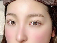 ウィイセサキ 伊勢崎(Oui)/カールが続く、まつ毛の美しさ