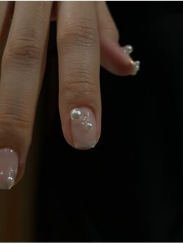 アトワ バイ サイ(A'tois by sai)/white perl and mirror french