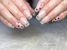 ティーラ(Thira)/