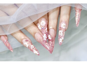 レイジースワン/スカルプ¥13,200