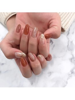 エスパルティール(Spartir)/オレンジブラウンネイル