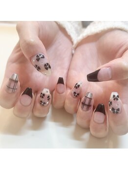 アイラッシュサロンアールツー(eyelash salon R2)/持ち込み リボンネイル チェック