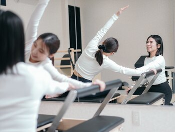 プログロウ(PROGROW)/ピラティス風景