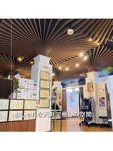 うぃず鍼灸整骨院/【待合スペース】