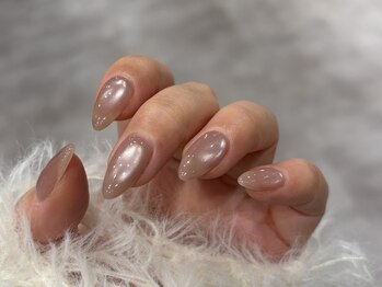 リナータ 三宮店(Rinata)の写真/【爪に負担なくケア☆】フィルイン対応可◎指先をキレイに魅せるフォルムで気分も上がる手元に♪