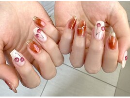 マグネット×さくらんぼネイル
