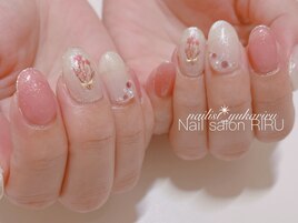 キラキラ×フラワーネイル