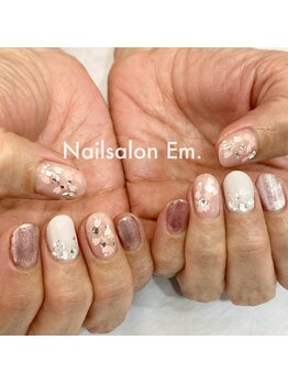 エン(Em.)/ハンドネイル