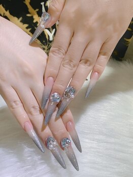 サニービューティースパ(SUNNY BEAUTY SPA)の写真/長さだし可☆爪の形に自信が無い方にオススメです♪丁寧に施術させていただきます◎