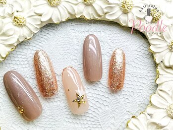 プードル(Poodle)/トレンドデザイン