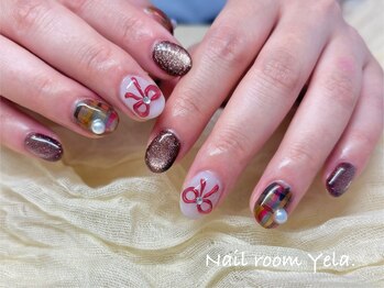 イエラ(yela.)/秋ネイル