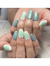 ヘアーアンドネイル ルシア(Hair&Nail Lucia)/グリーン×チークネイル
