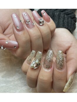 マグノリア(Magnolia)/ダイアミチップネイルデザイン